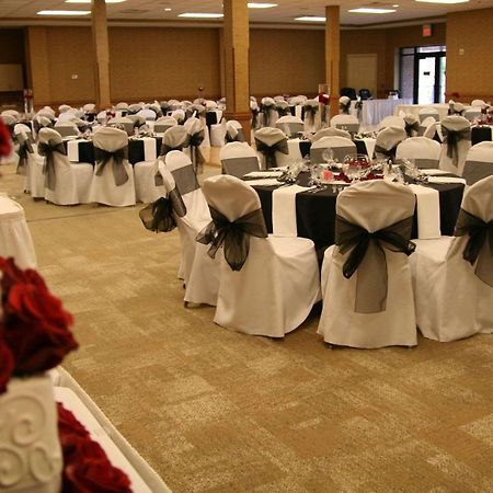 Country Inn & Suites By Radisson, Lincoln North Hotel And Conference Center, Ne Restaurant photo