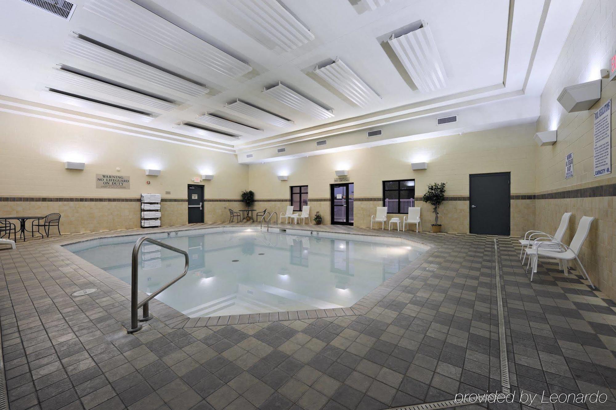 Country Inn & Suites By Radisson, Lincoln North Hotel And Conference Center, Ne Extérieur photo